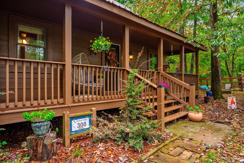 308 Lakeview Dr, Rising Fawn, GA 30738