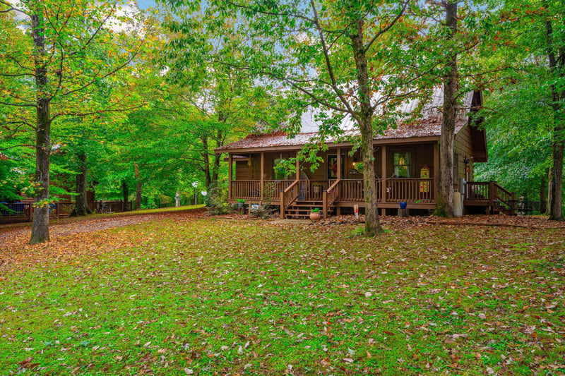 308 Lakeview Dr, Rising Fawn, GA 30738