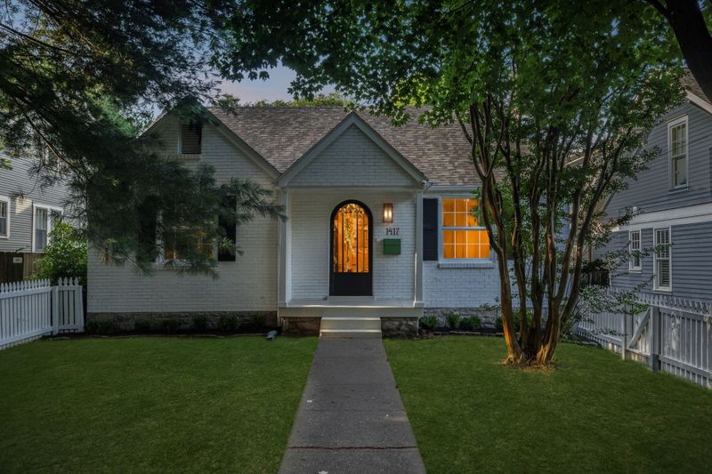 1417 Calvin Ave, Nashville, TN 37206