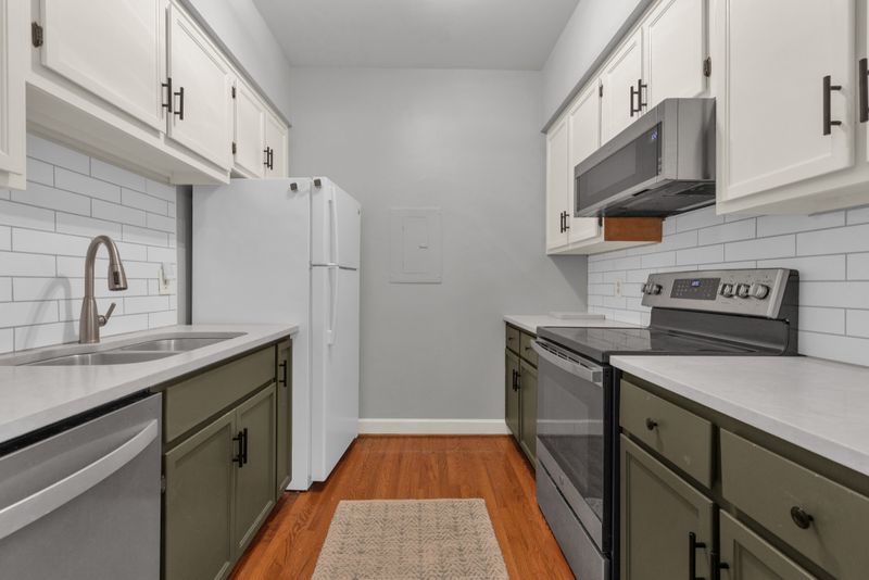 214 Sloan Rd, Nashville, TN 37209