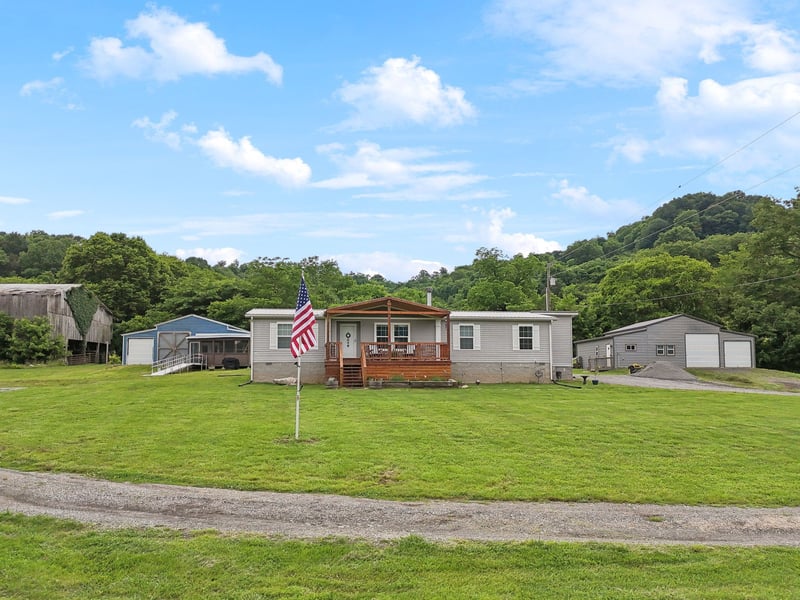 13 Duke Hollow Ln, Carthage, TN 37030