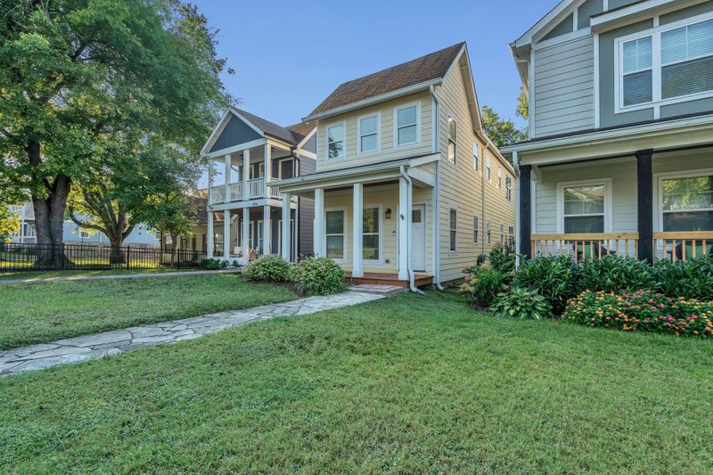 4703B Illinois Ave, Nashville, TN 37209