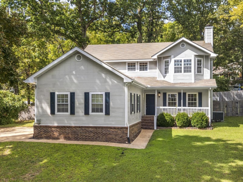 302 Mcfarland Rd, Lookout Mountain, GA 30750