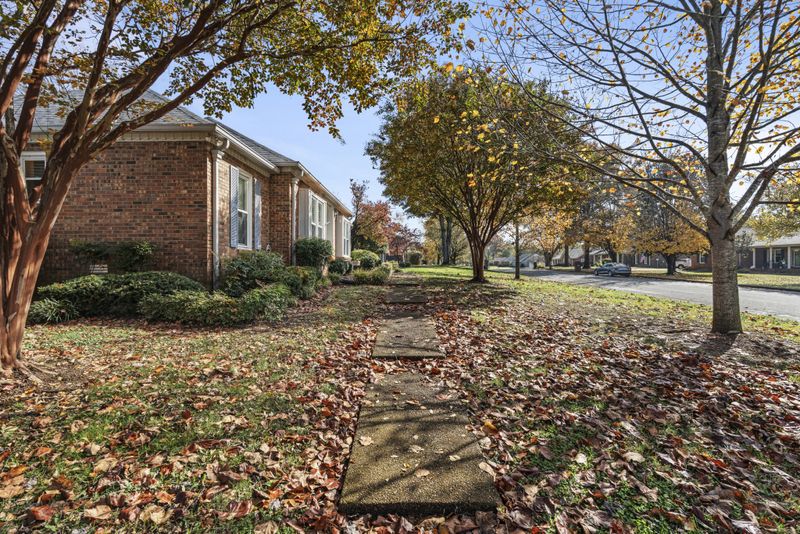 1914 Wiltshire Dr, Murfreesboro, TN 37129