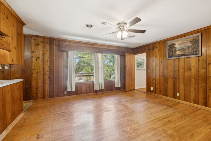 5006 Bonnawell Dr, Hermitage, TN 37076