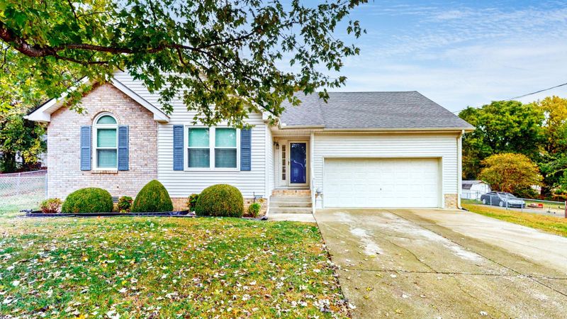 330 Akin St, La Vergne, TN 37086