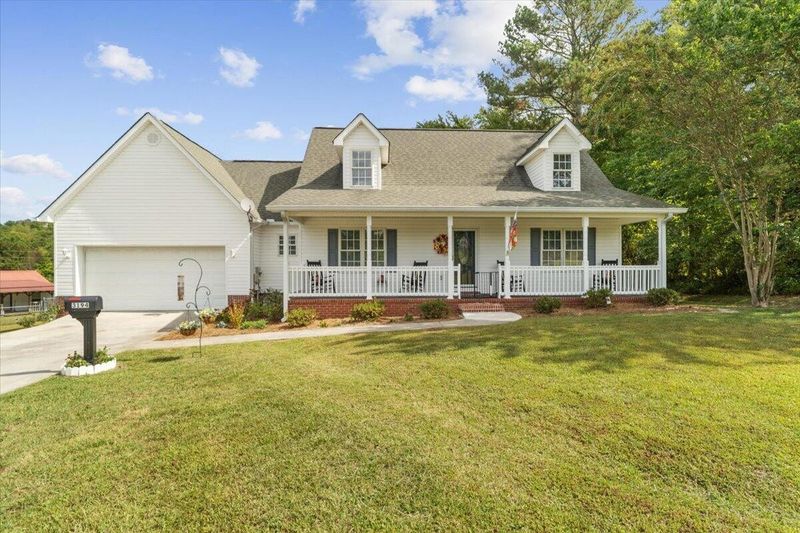3194 Reed Rd, Tunnel Hill, GA 30755