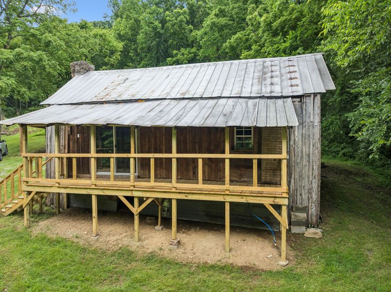 115 Dyer Branch Rd, Gordonsville, TN 38563