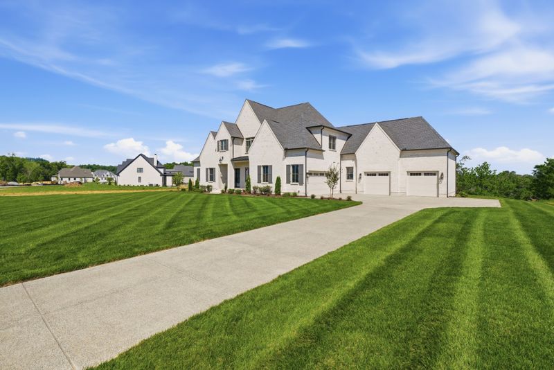 1963 Napa Dr, Brentwood, TN 37027