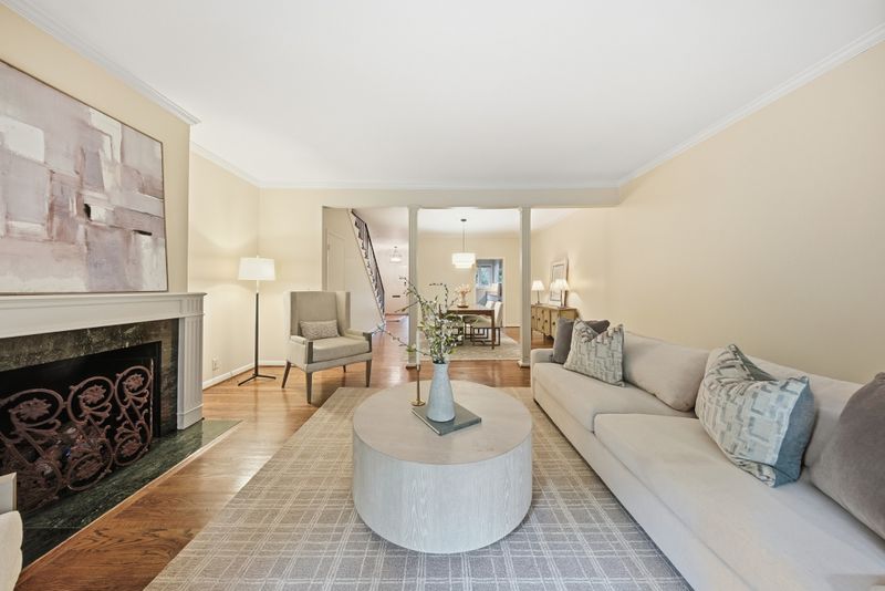 646 Timber Ln, Nashville, TN 37215