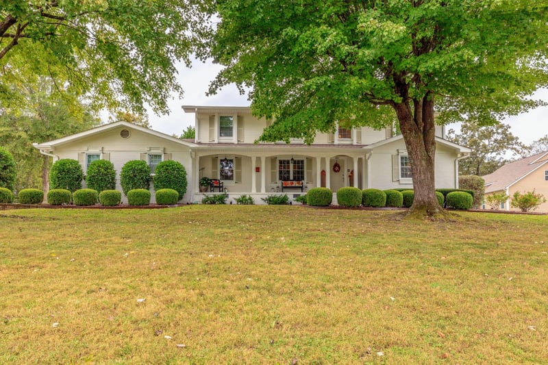 801 Thomas Ave, Chickamauga, GA 30707