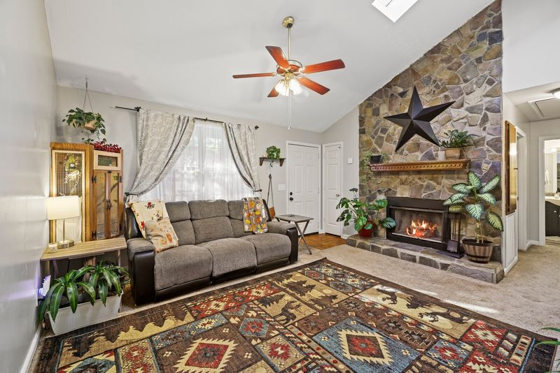 4733 Greystone St, Antioch, TN 37013