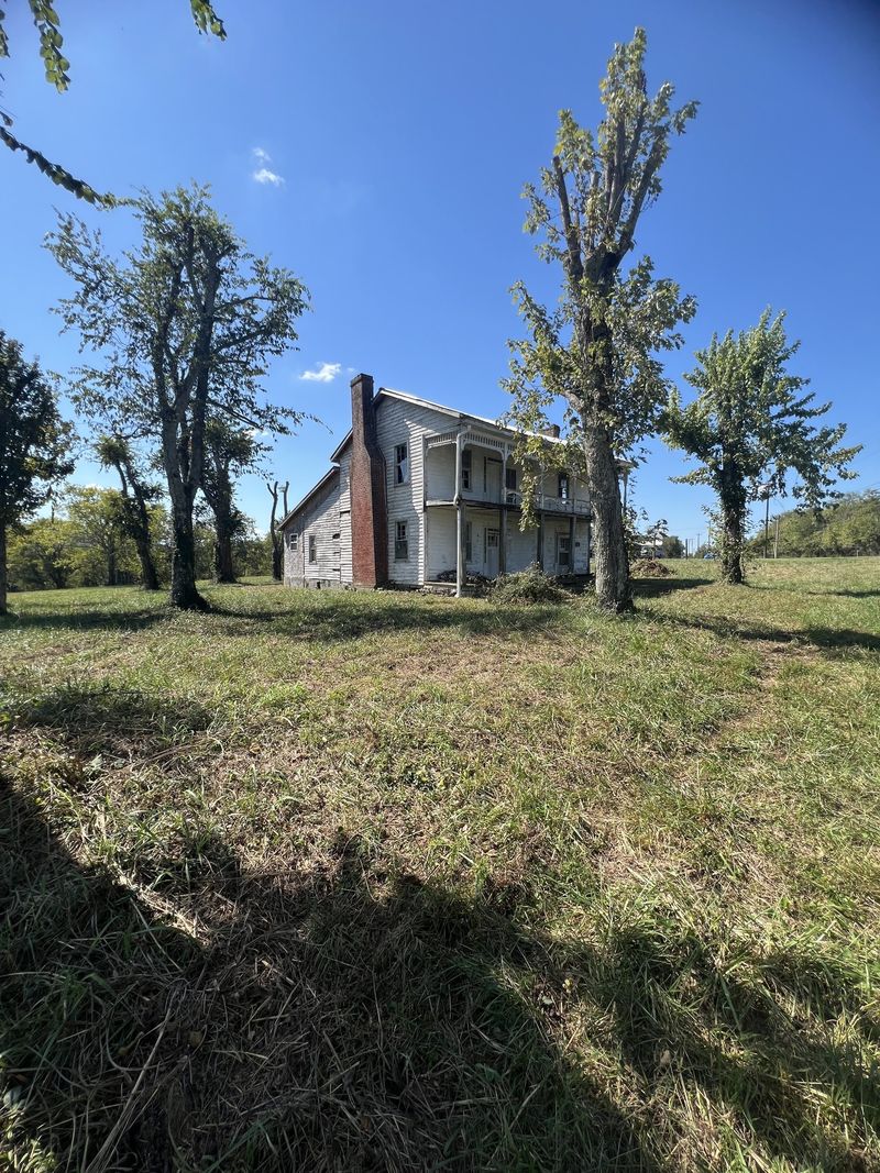 763 Lebanon Hwy, Lebanon, TN 37087