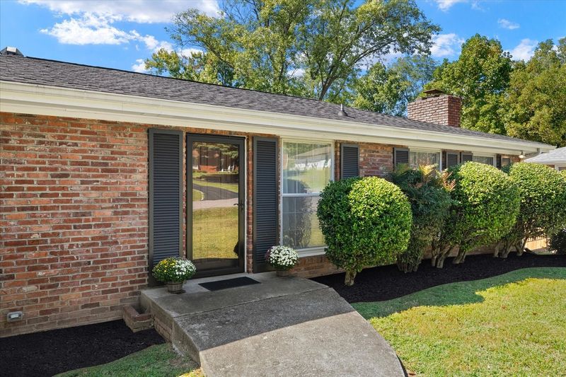 112 Blue Hills Ct, Nashville, TN 37214