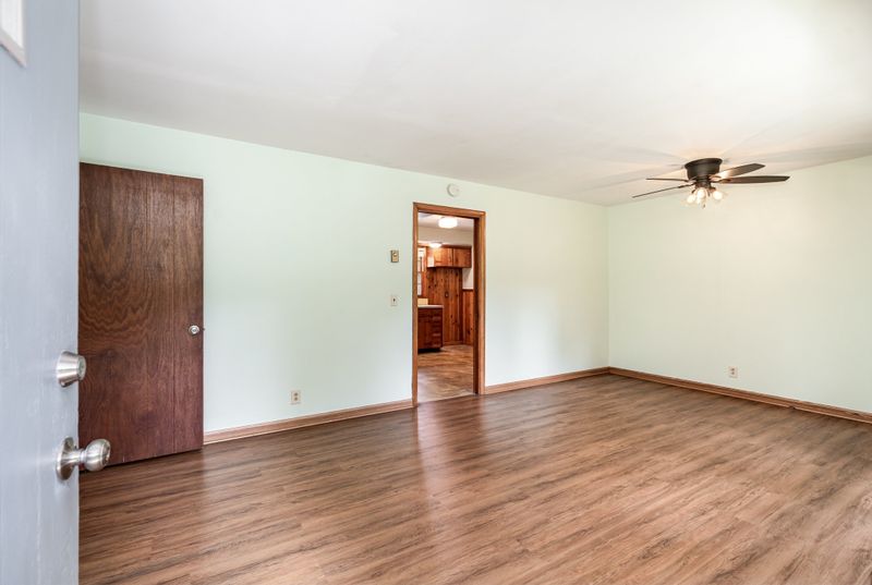 2404 Dundee Ln, Nashville, TN 37214