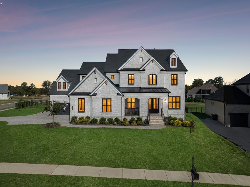 4773 Woodrow Pl, Arrington, TN 37014