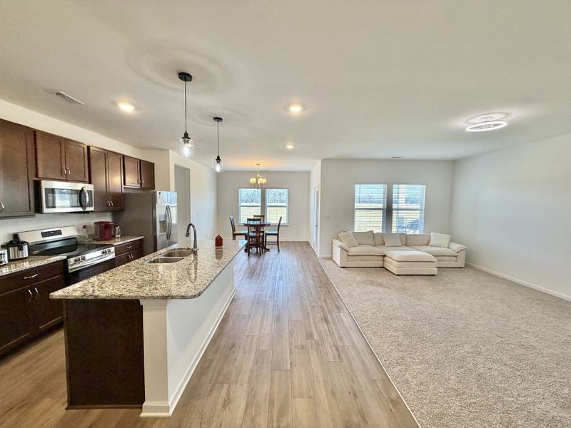 4918 Turquoise Ln, Murfreesboro, TN 37129