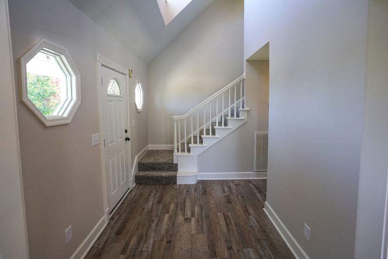 1165 Rock Church Rd, Dickson, TN 37055