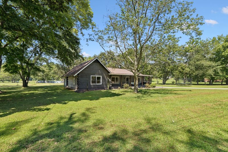 9578 S Harpeth Rd, Nashville, TN 37221