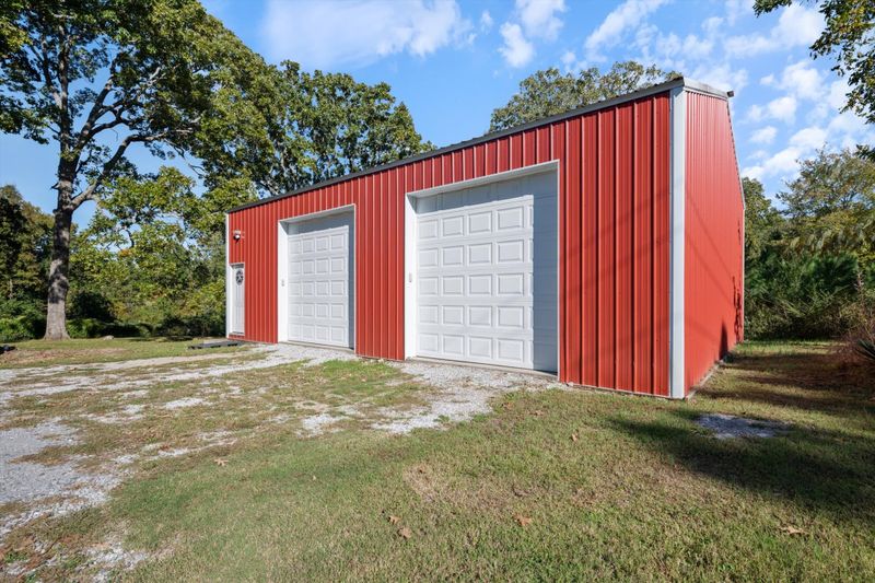 1318 Yellow Creek Rd, Dickson, TN 37055