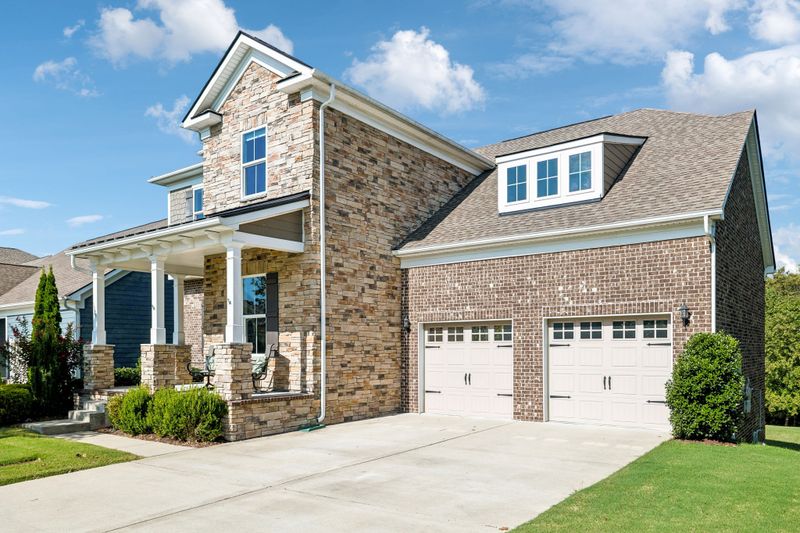 1074 Amelia Park Dr, Franklin, TN 37067