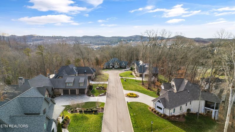 65 Viewcrest Ln, Knoxville, TN 37932