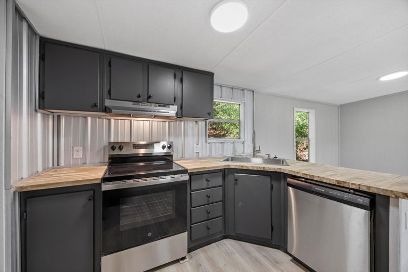 483 Cobb Rd, Chatsworth, GA 30705