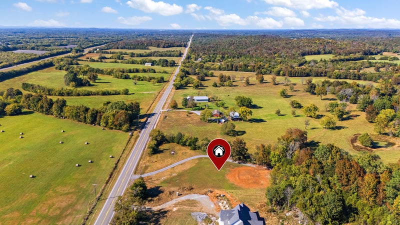 12177 Manchester Pike, Christiana, TN 37037