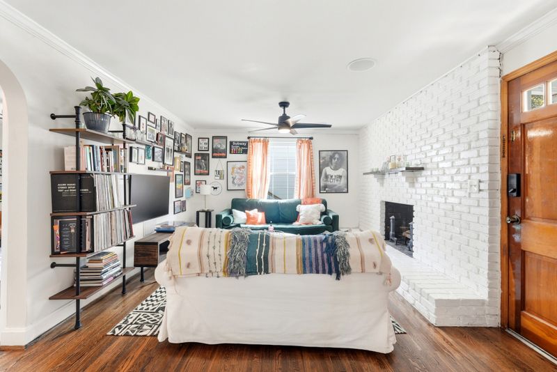 1305 Cardinal Ave, Nashville, TN 37216