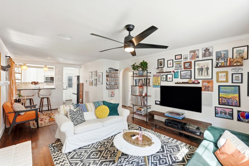 1305 Cardinal Ave, Nashville, TN 37216