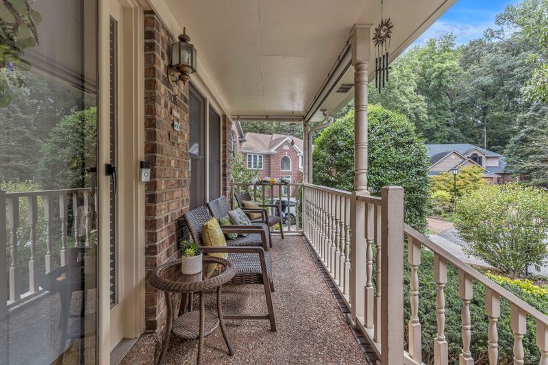 2209 S Ashford Ct, Nashville, TN 37214