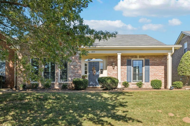 8830 Sawyer Brown Rd, Nashville, TN 37221