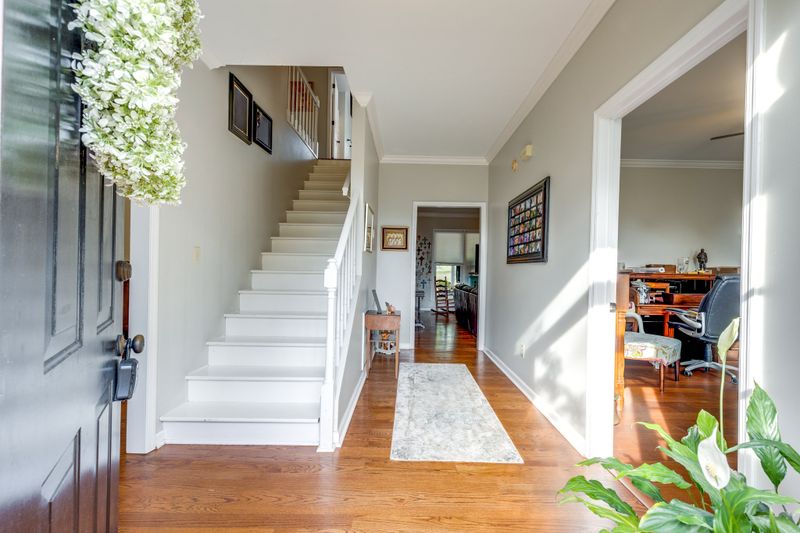 202 Ouida Ln, Columbia, TN 38401