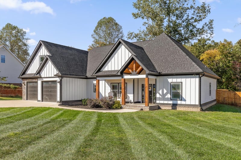 374 Wildewood Trl, Chickamauga, GA 30707