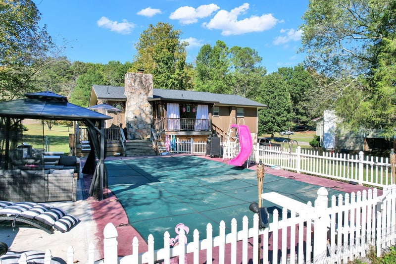 663 Diamond Cir, La Fayette, GA 30728