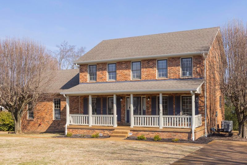 823 Countrywood Dr, Franklin, TN 37064