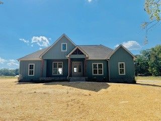 3966 Baggett Rd, Springfield, TN 37172