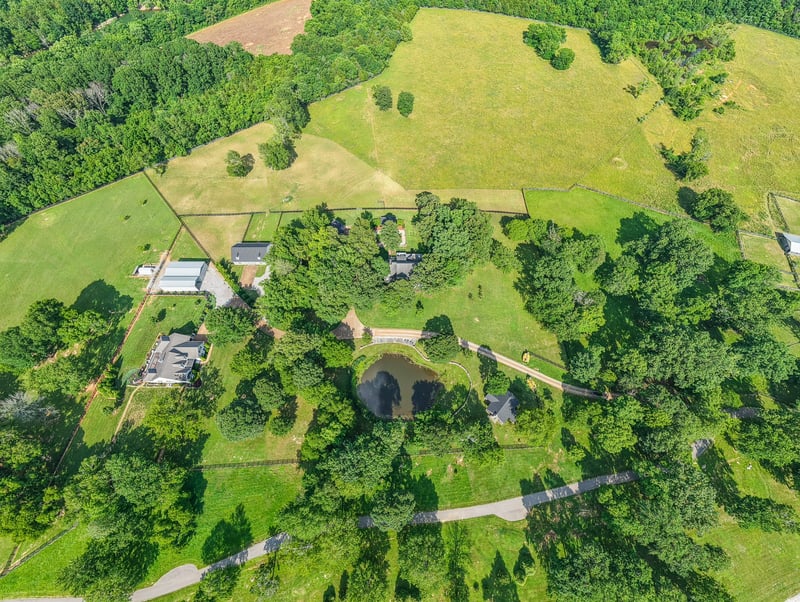 4288 Central Valley Rd, Murfreesboro, TN 37129