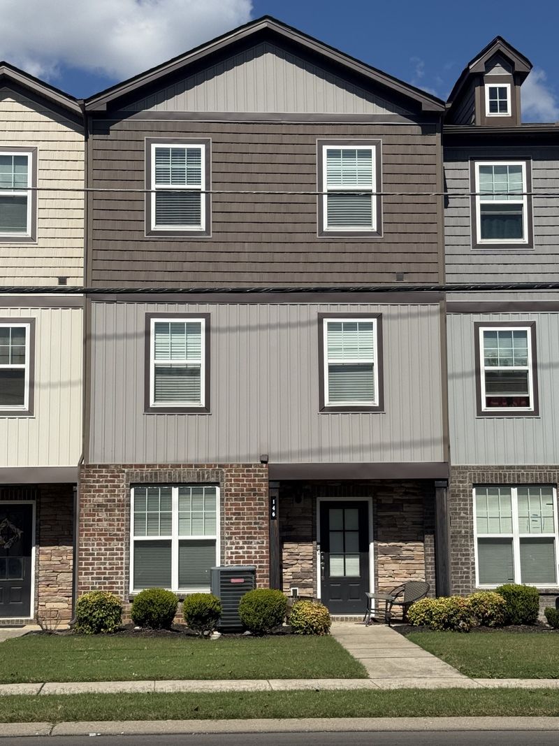 146 Ramsden Ave, La Vergne, TN 37086