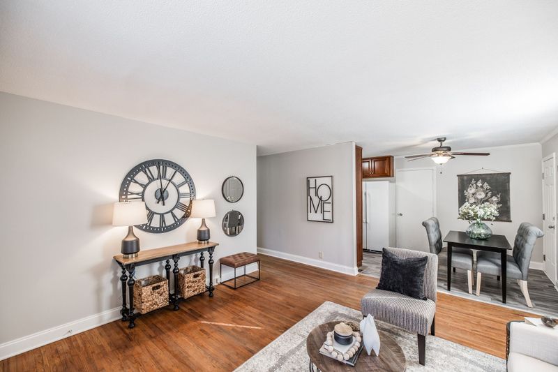 258 Old Shackle Island Rd, Hendersonville, TN 37075