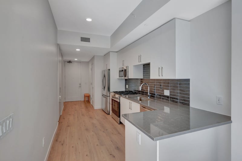 1212 Demonbreun St #804, Nashville, TN 37203