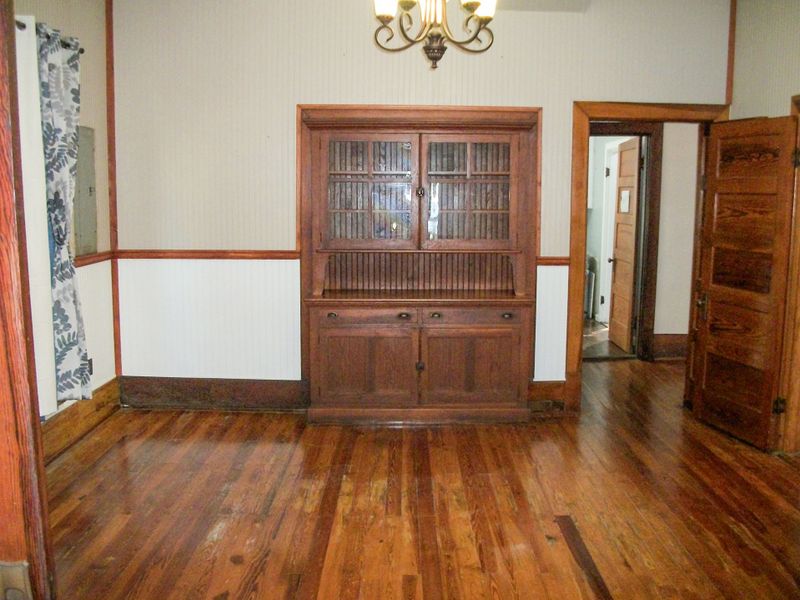 7499 Suggs St, Christiana, TN 37037