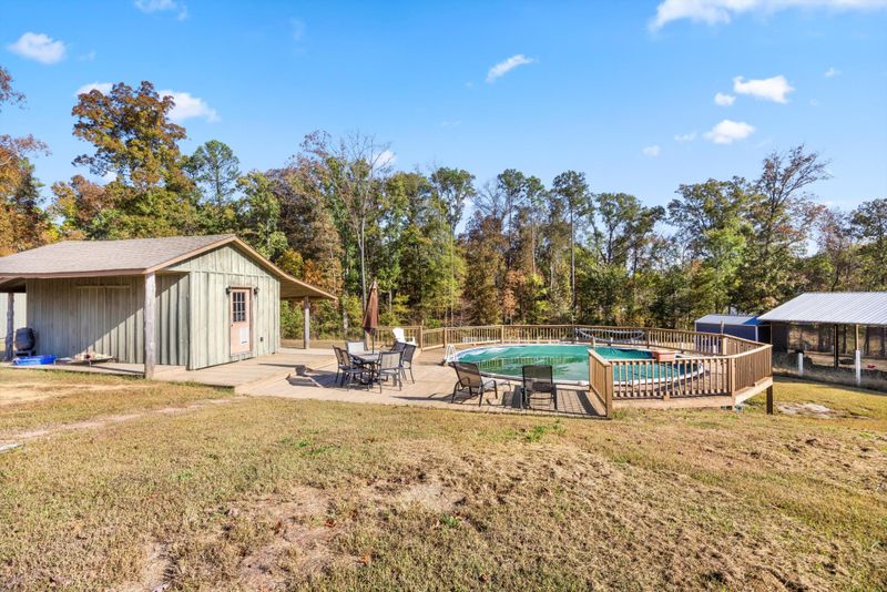 274 R J St, Chatsworth, GA 30705