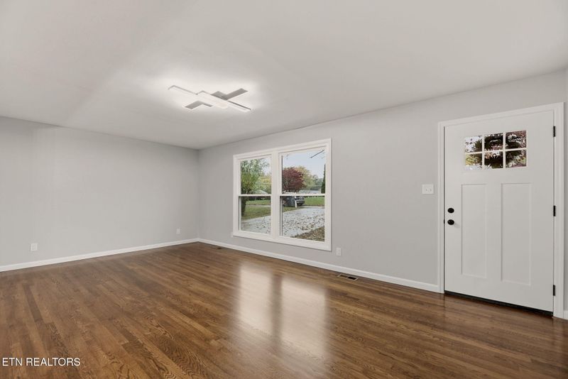 5504 Newberry Rd, Knoxville, TN 37921