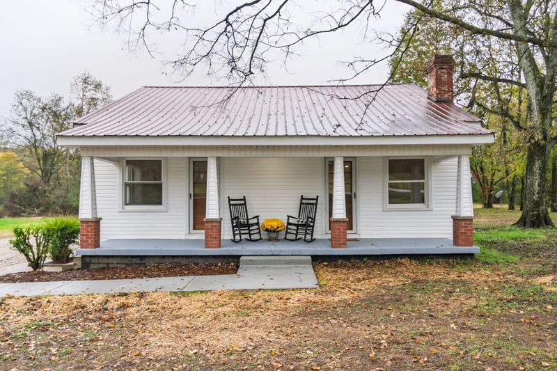 3109 Brown Hollow Rd, Columbia, TN 38401