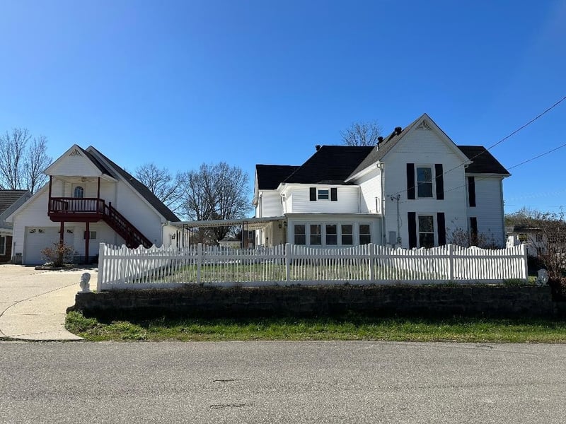 618 Main St N, Carthage, TN 37030