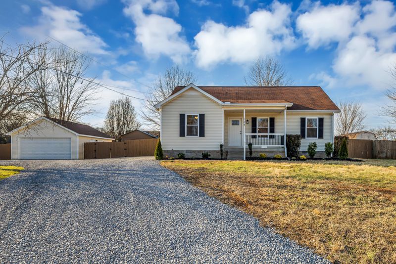 124 S Sunny Ridge Ct, Murfreesboro, TN 37130