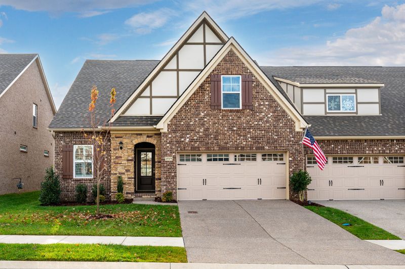 1519 Cedarbrooke Ln, Lebanon, TN 37090