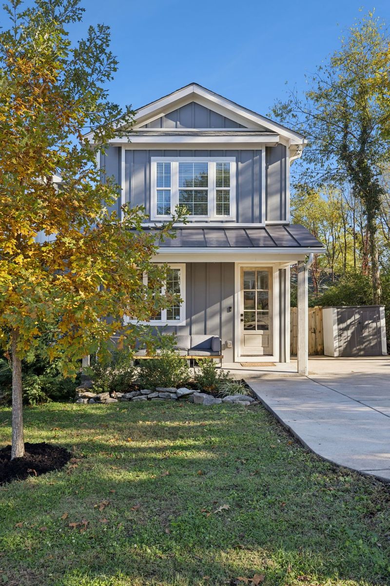 402 Lovell St, Nashville, TN 37209