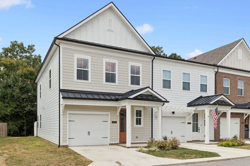 6022 Mill Tree Ct, Nashville, TN 37221